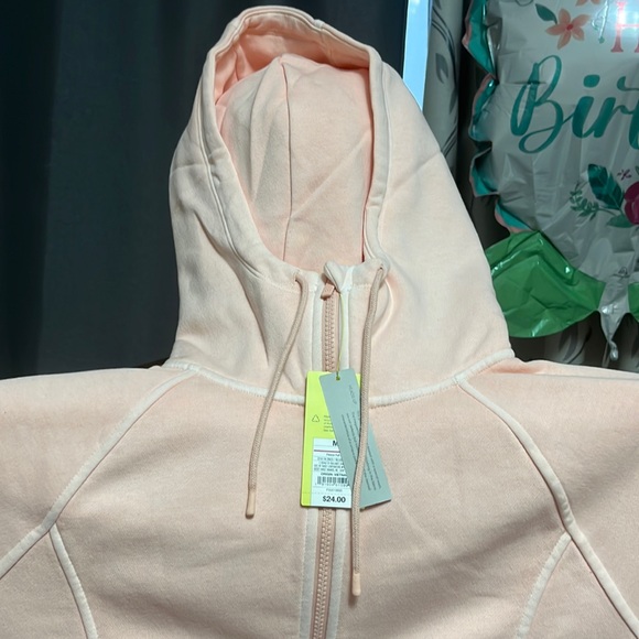 all in motion sweater with thumb hole cuffs and side pockets - Picture 3 of 6